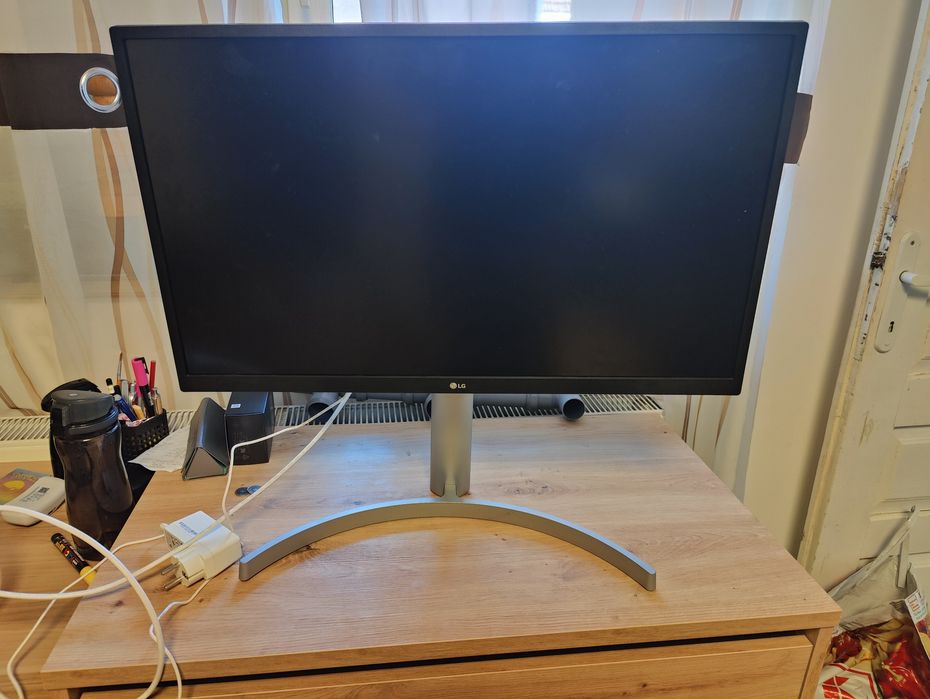 Vând monitor LG 27" 4K