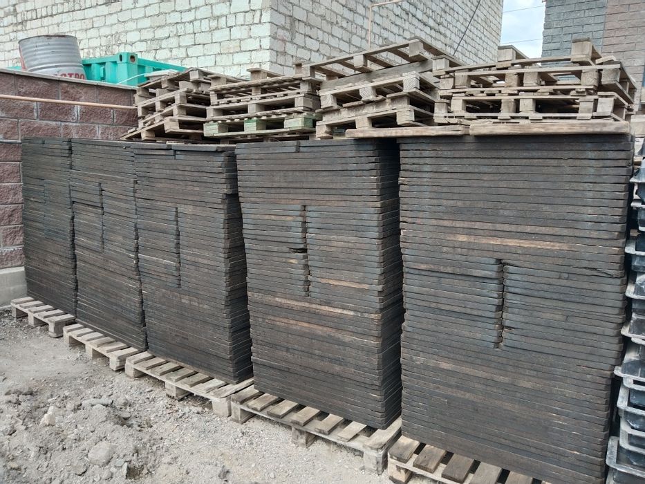 Продам поддоны для вибропресс