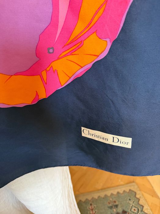 Копринен шал Christian Dior