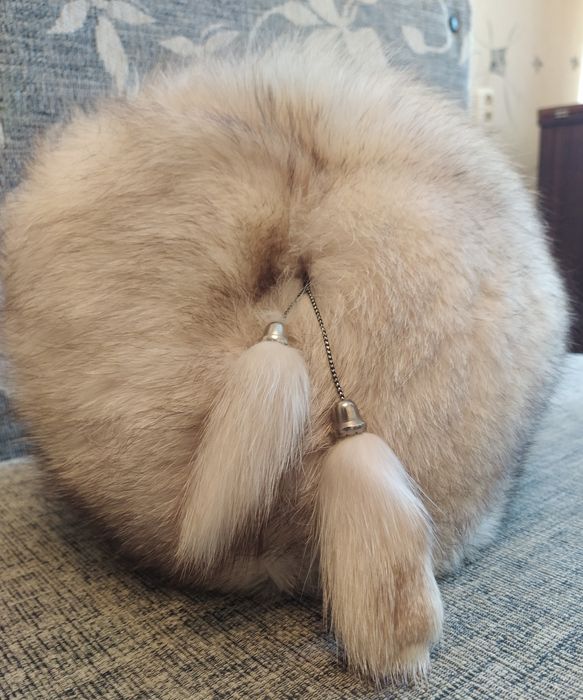 Шапка женская, песец