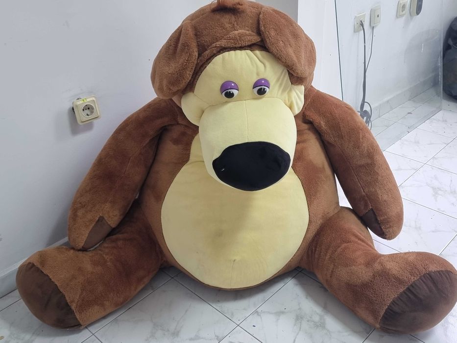 Огромен плюшен мечок
