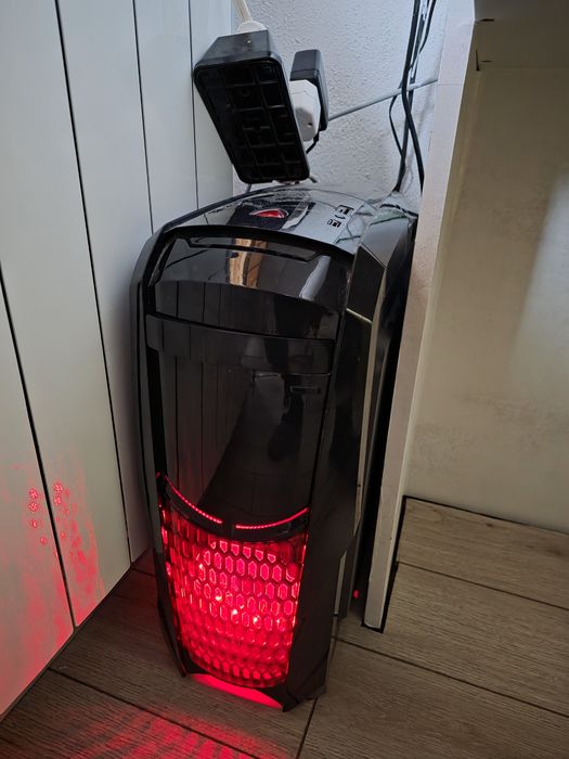 PC Intel Xeon X3470 2.9 Mhz, Sapphire RX 580 8 GB, 16 GB DDR3, SSD+HD