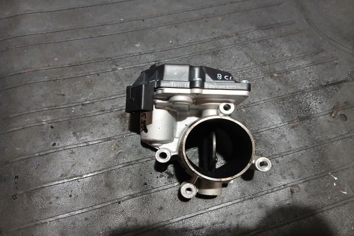 Clapeta acceleratie Volkswagen VW Tiguan prima generatie (facelift) 5
