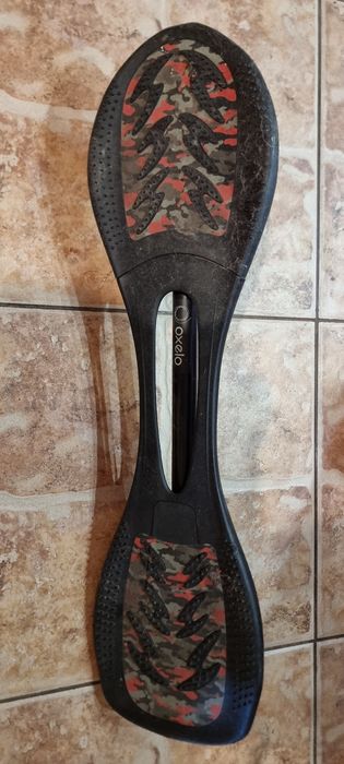 Vând oxelll  skate board stare perfectă