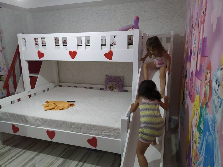 Pat din lemn masiv  1/1 90 160/200 + topogan făcut pe comandă