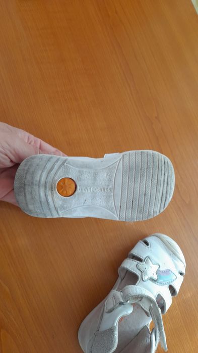 Sandale piele Biomecanics marimea 21