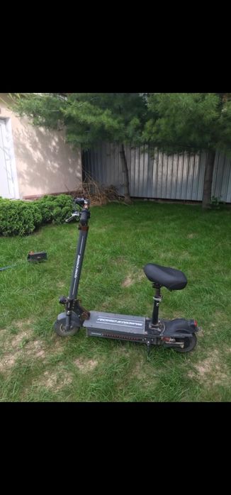 Продам электро самокат
