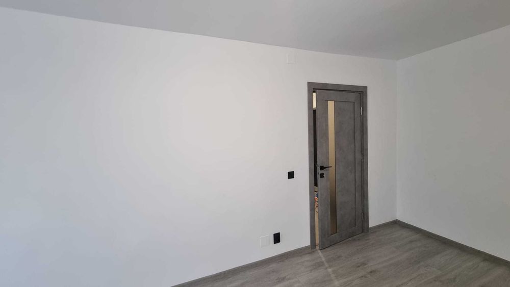 Vand apartament 2 camere