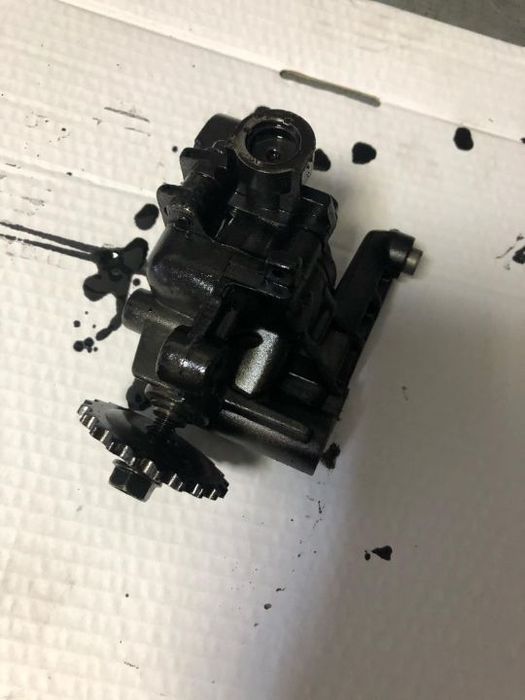 pompa ulei 1.4 tdi amf vw polo 9n 6n seat ibiza skoda fabia cordoba