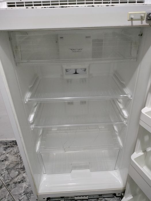 Vand frigider NEFUNCȚIONAL Daewoo