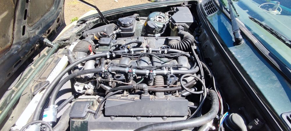 BMW e30 340i 4.4 286hp