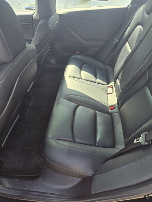 Tesla Model 3 Dual Motor Long Range