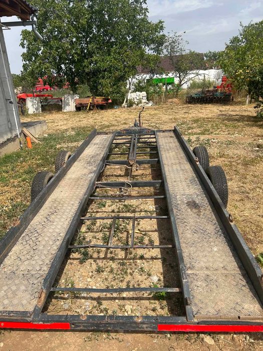 Trailer auto de vanzare