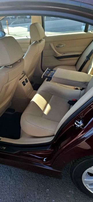 BMW Seria 3 E90 320D