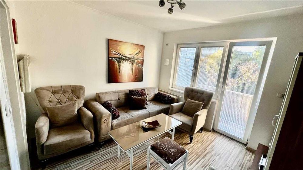 Дава се под наем Двустаен апартамент в Пловдив, Център - 64 кв.м за 300.9 € - Снимка #1