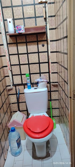 Kvartira 50 Kv. sotiladi  3-qavat