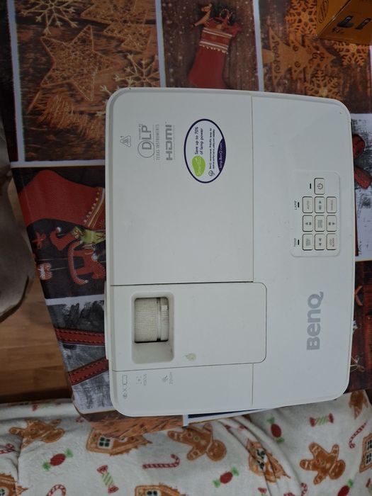 Proiector în stare perfecta de funcționare