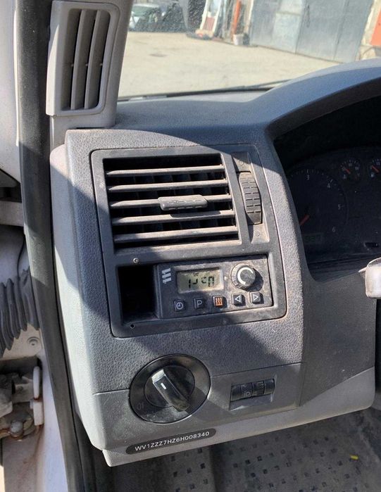 Piese VW Transporter T5  2.5 , 4 x 4 -  axd