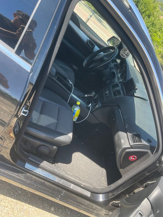 Mercedes Benz c200T