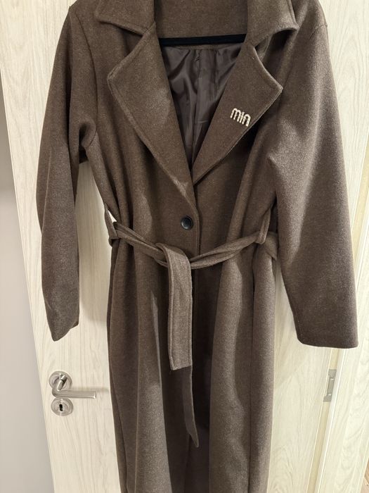 Кафяво палто, Универсален размер