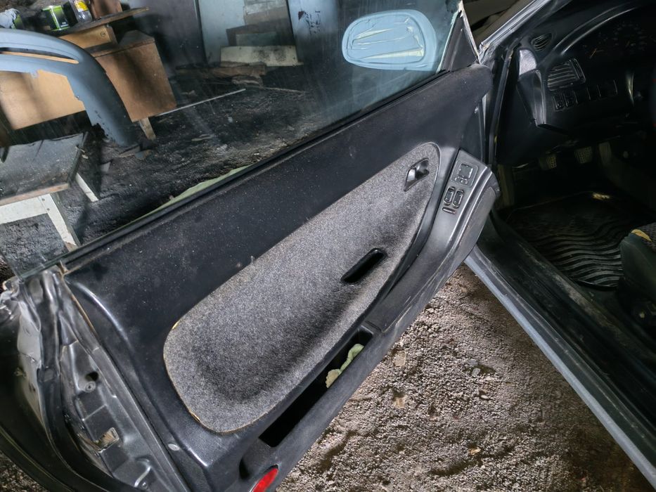 Продам мазду Mx-6. На ходу.