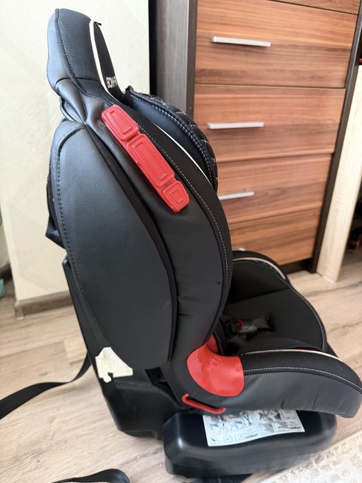 Автокресло Babyton