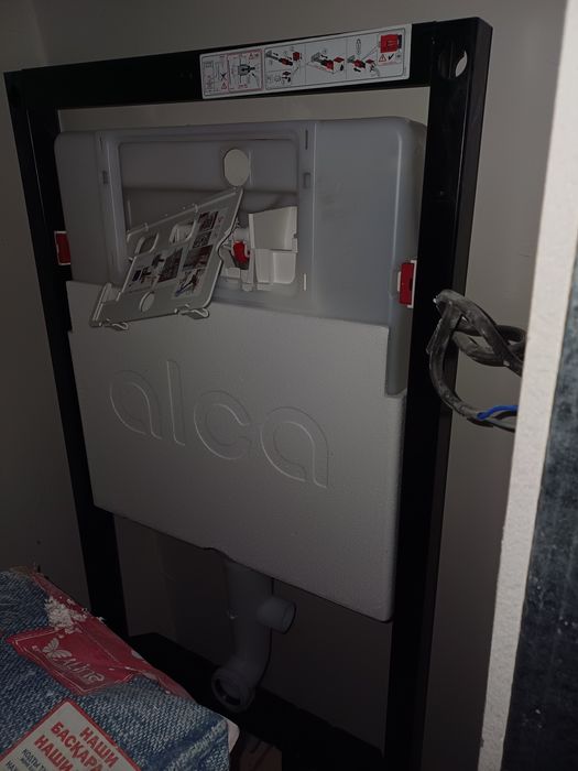 Унитаз  120000 тг.