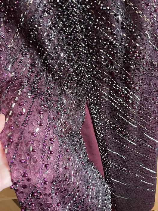 Vând rochie lunga cu trena