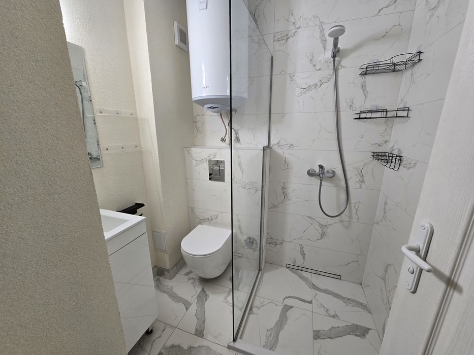 Под наем едностаен до Медицински университет