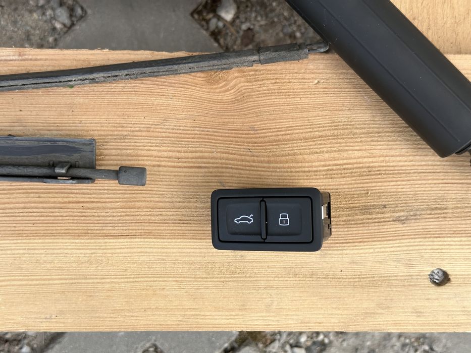 Автоматичен багажник AUDI A7 C8 комплект