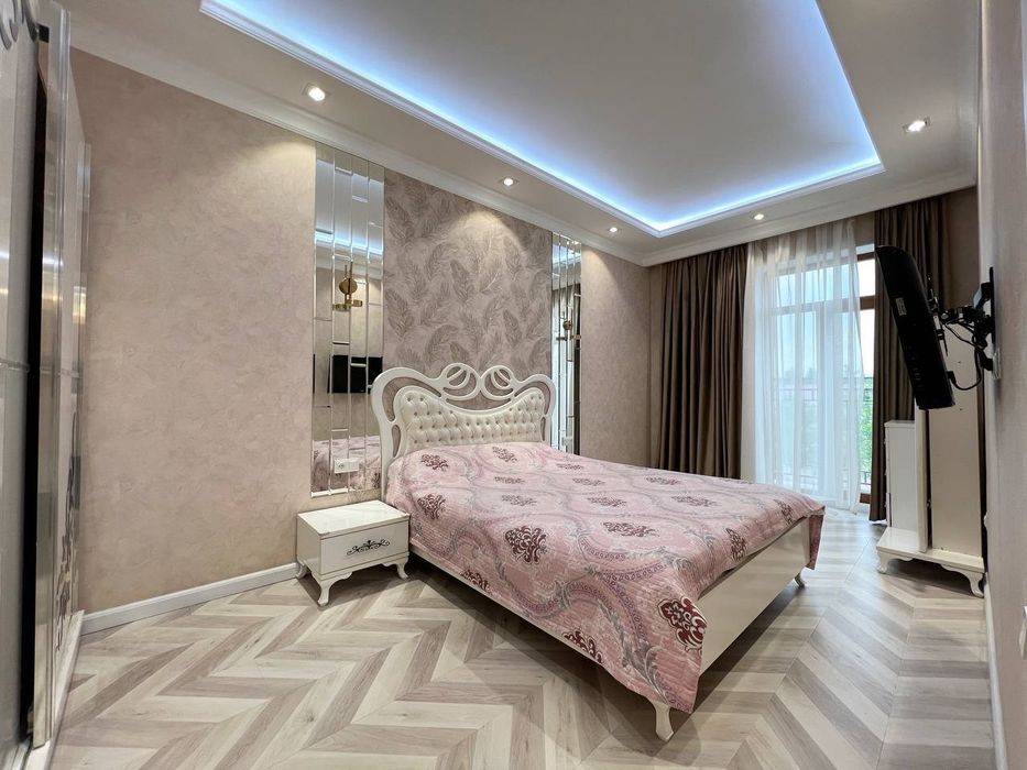 ЖК Узбегим! Сдается шикарная 2-х комнатная квартира в центре города!