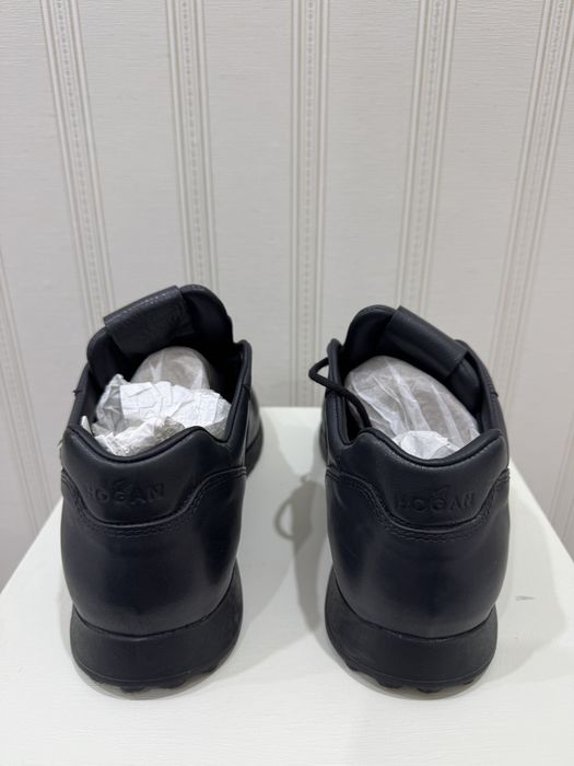 Кожаные кроссовки Hogan новые