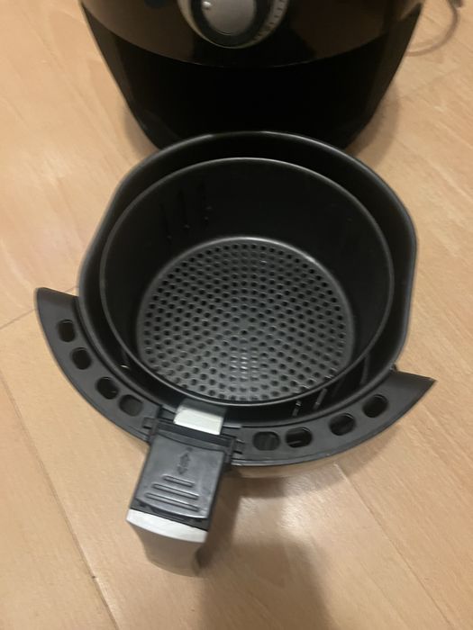 Фритюрник с горещ въздух Voltz