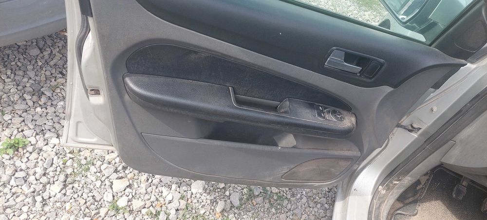 Ford Focus 1,6 HDI, Форд Фокус на части!
Януари 2009