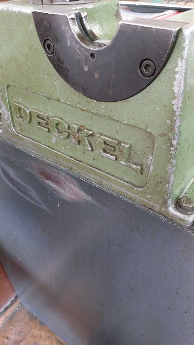 Фреза DECKEL FP4 с CNC T310 и глава на 24 000 оборота-3,7kW.