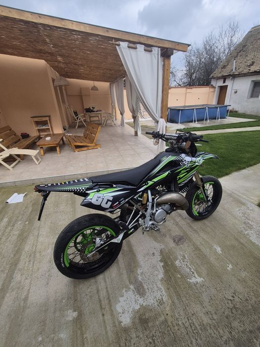 Vand Husqvarna SM 125 2t