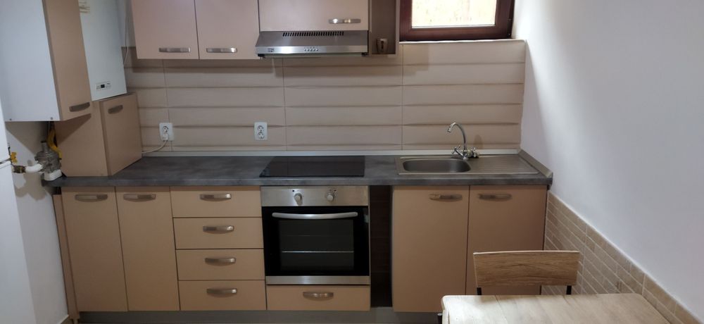 Proprietar vând Garsonieră Modernă + Ters. Prop 10mp /Coresi/Tractorul