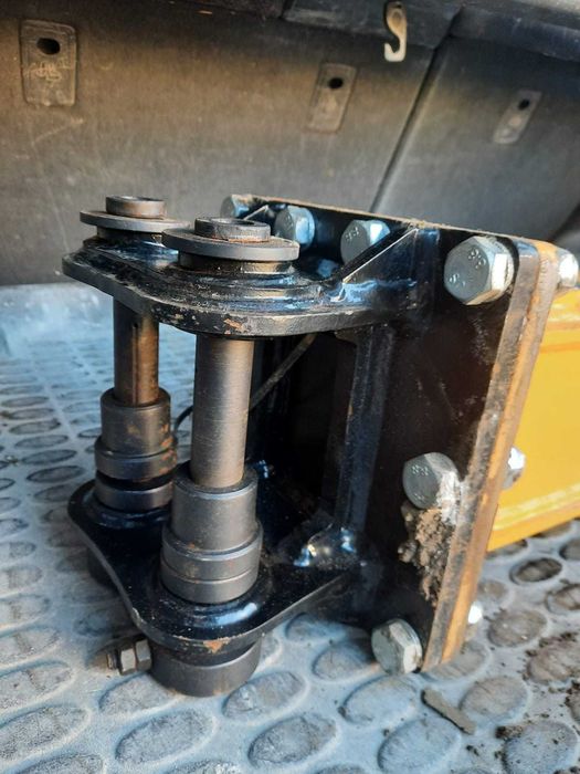 нов Хидравличен чук за мини багер с 2 чизела - нови