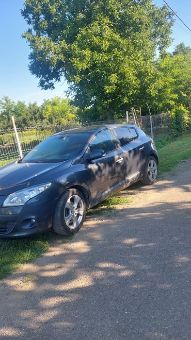 Vând renault megan 3 15dci