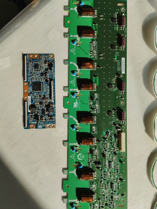 LG 32LF2500 sursa t con invertor