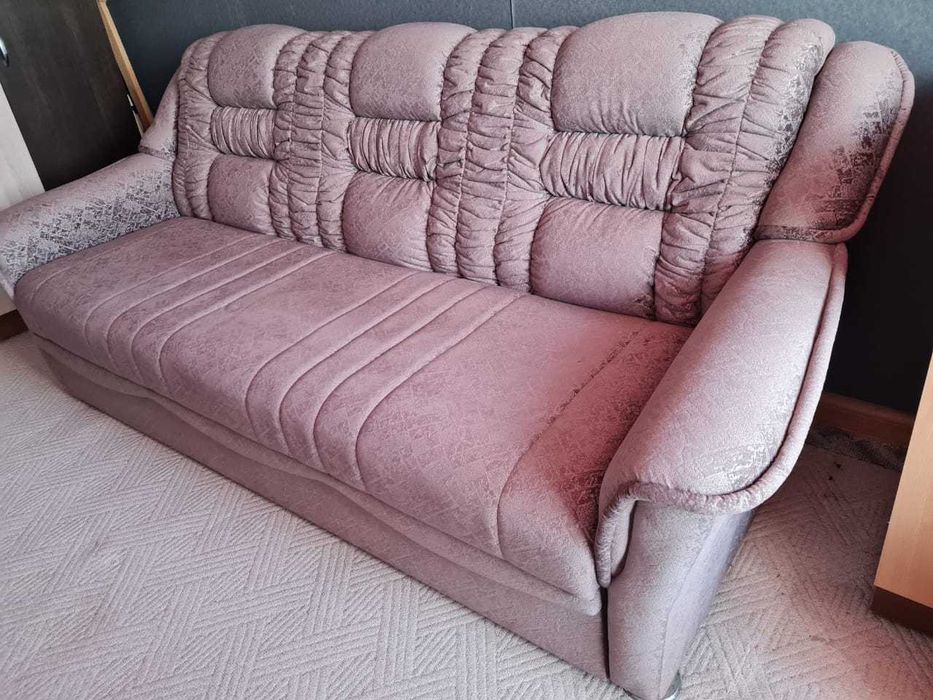 Продам мягкий диван.