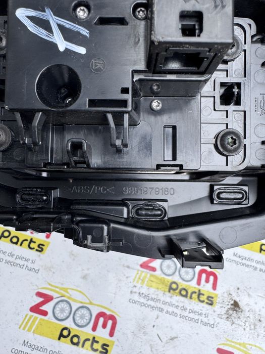Ceasuri bord panou comenzi clima plafoniera selector schimbator cutie viteze automata Peugeot 208 2008 2020-2026