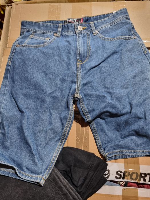 Lot pantaloni scurti Alcott