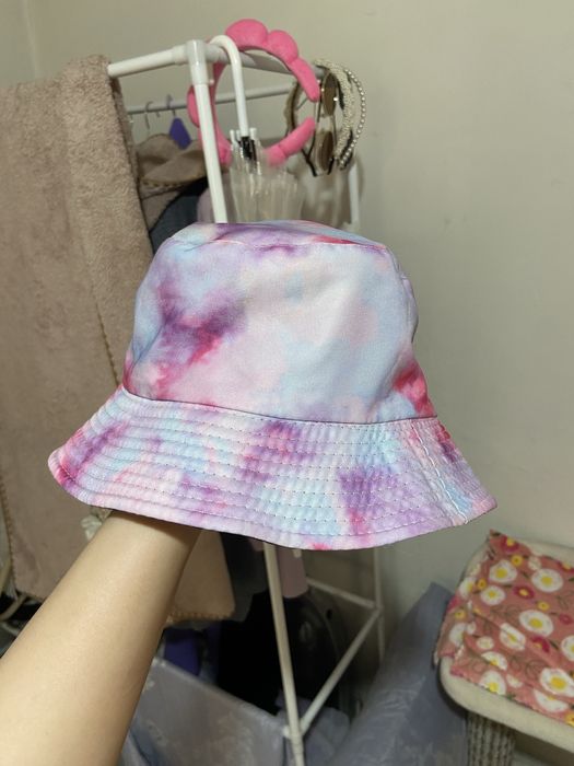 Сумка + в подарок головные уборы