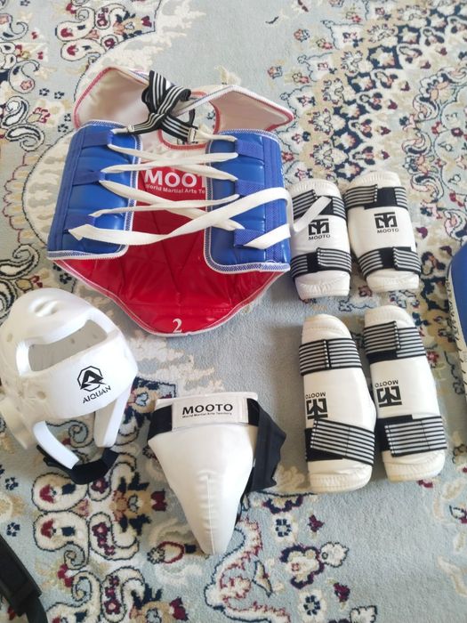 Тайквандо форма. Дзюдо.