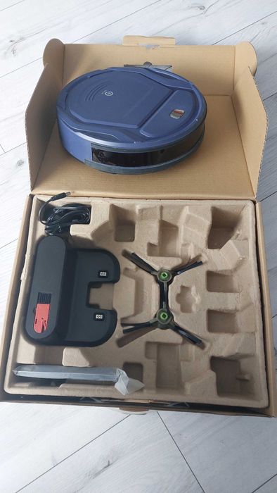 Vând aspirator robot OKP K2 – stare excelentă, folosit foarte rar