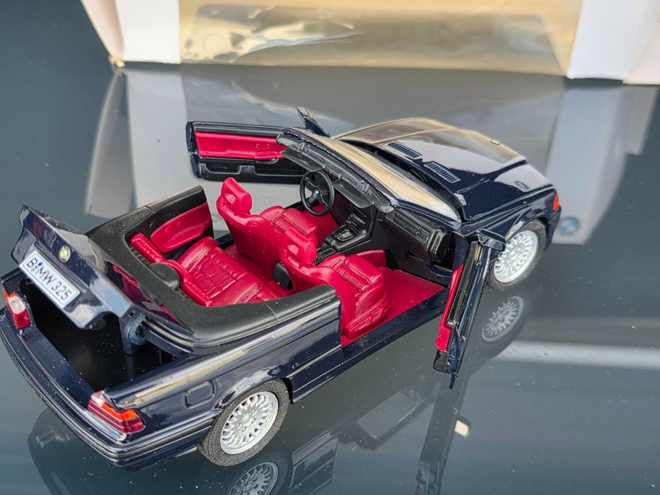 Macheta Auto 1/24 Schaback BMW Seria 3 Cabrio