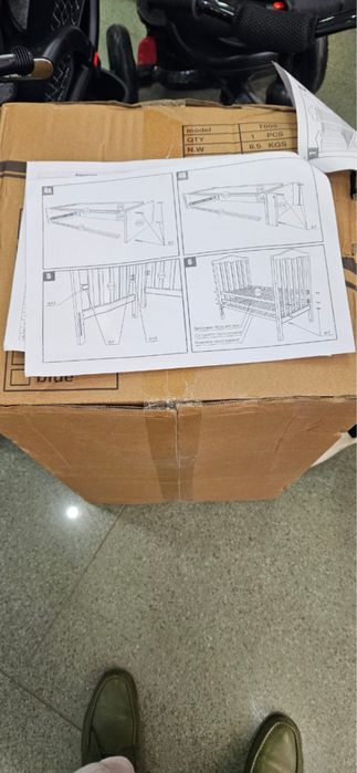 Детская кроватка