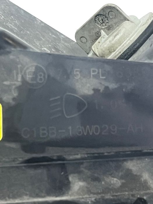 Far Dreapta Fata Ford Fiesta Vi 2016 Facelift -> C1Bb-13W029-Ah