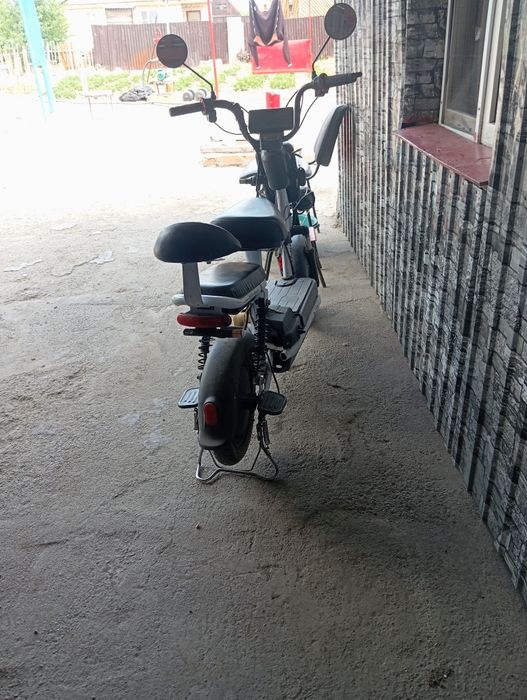 Продам электроскутер хапи